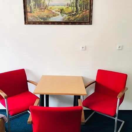 Ubytovnakaplice Hostel *